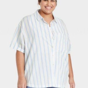 Ava & Viv Short Sleeve Blue Button-Down 1X